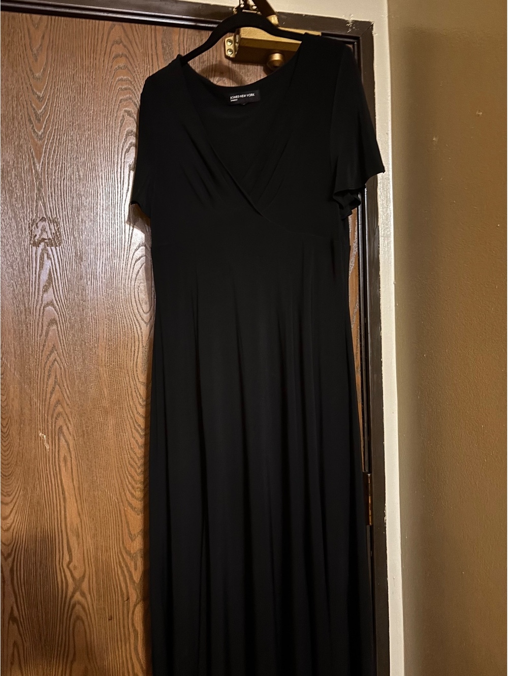 Black V-Neck Maxi Dress-Formal-Professional-Size 12